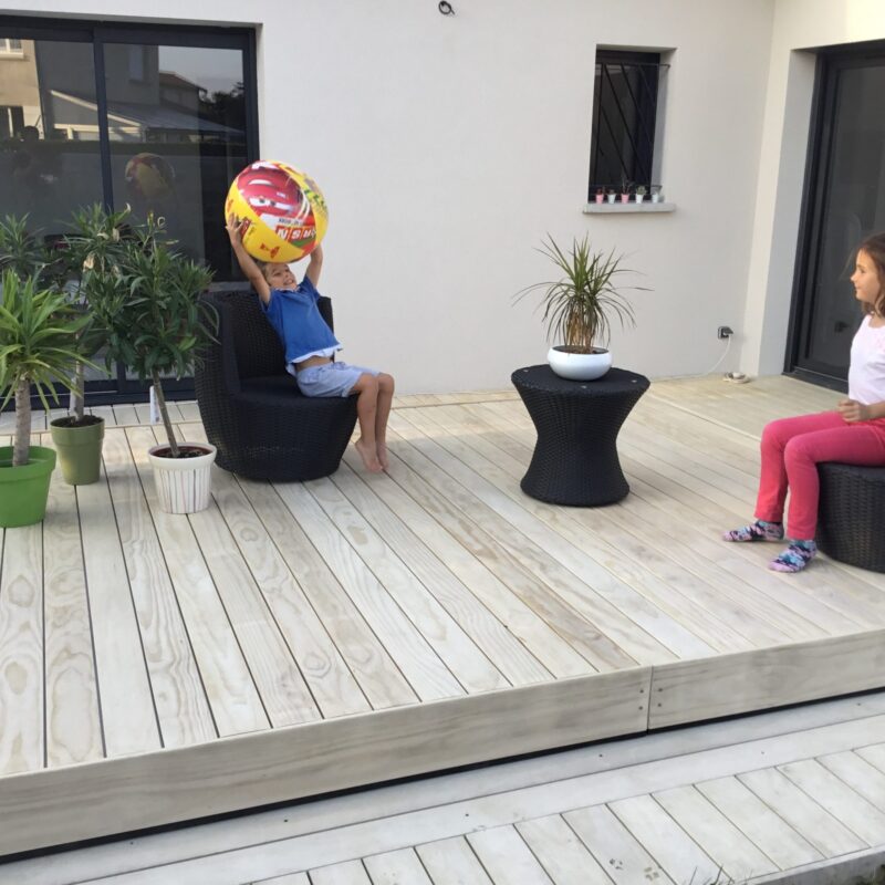 Terrasse mobile DIBLUE en lames Accoya sans vis apparentes
